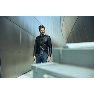 P214-026_Rel Mack.jpg