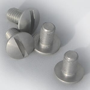 FESTESETT ROADSTER (4 SKRUER)